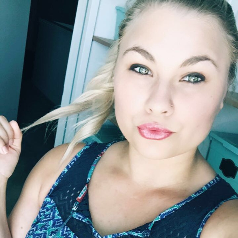 Meet your Posher, Savannah